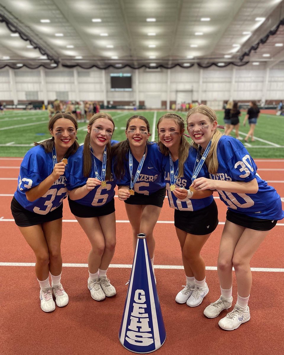 gehsblazercheer's tweet image. UCA CAMP DAY 2!! 🏈 FRIDAY NIGHT LIGHTS 🏈 :: 5 cheerleaders were awarded All-American!! :: can’t wait to showcase our new skills for our Blazer Family!