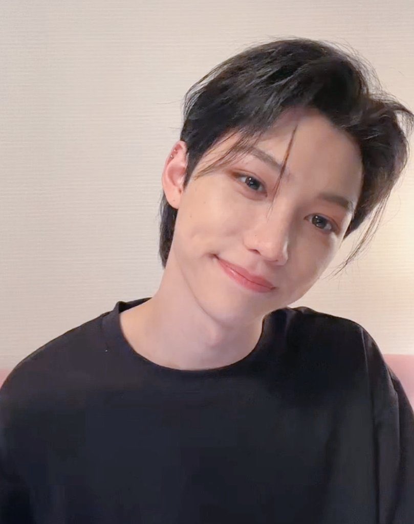 apex legends mobile day today. hello.