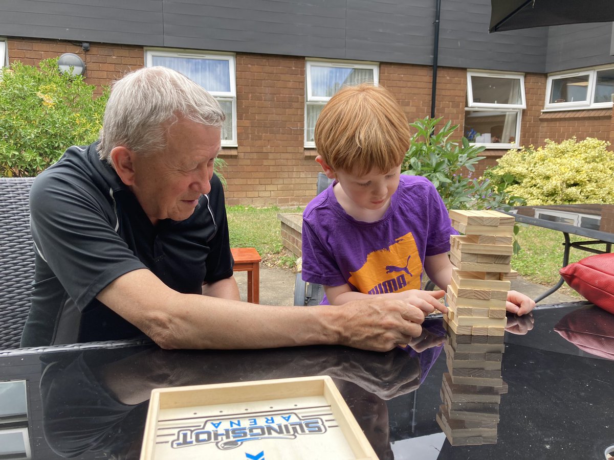 shatterstigma31's tweet photo. Went to see my dad on Saturday. 1st time I have taken the boys to the care home. Lucky he was really pleased to see them x https://t.co/eDeCHm9nnO