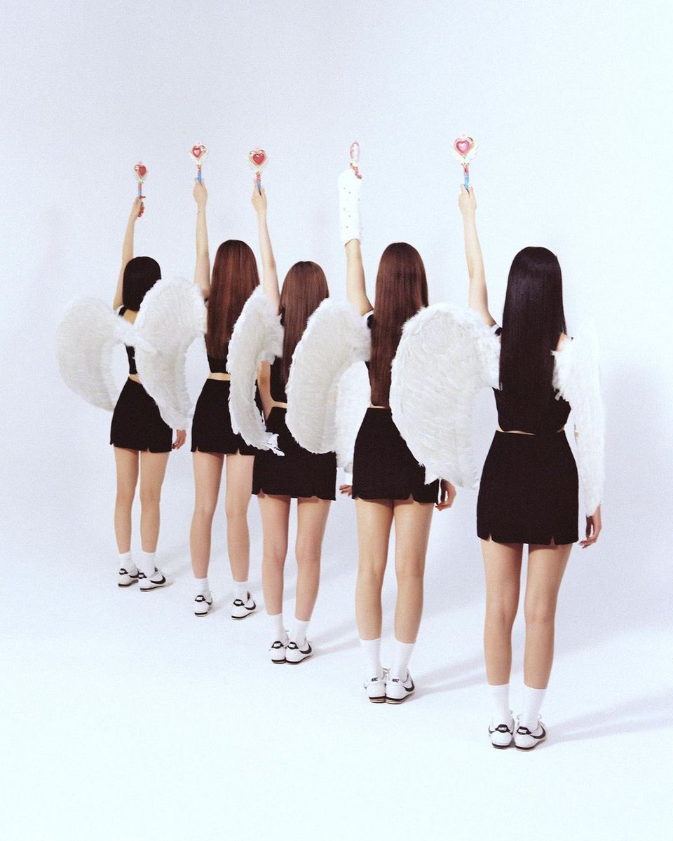 le sserafim pics (@lesserafimpics_) on Twitter photo 