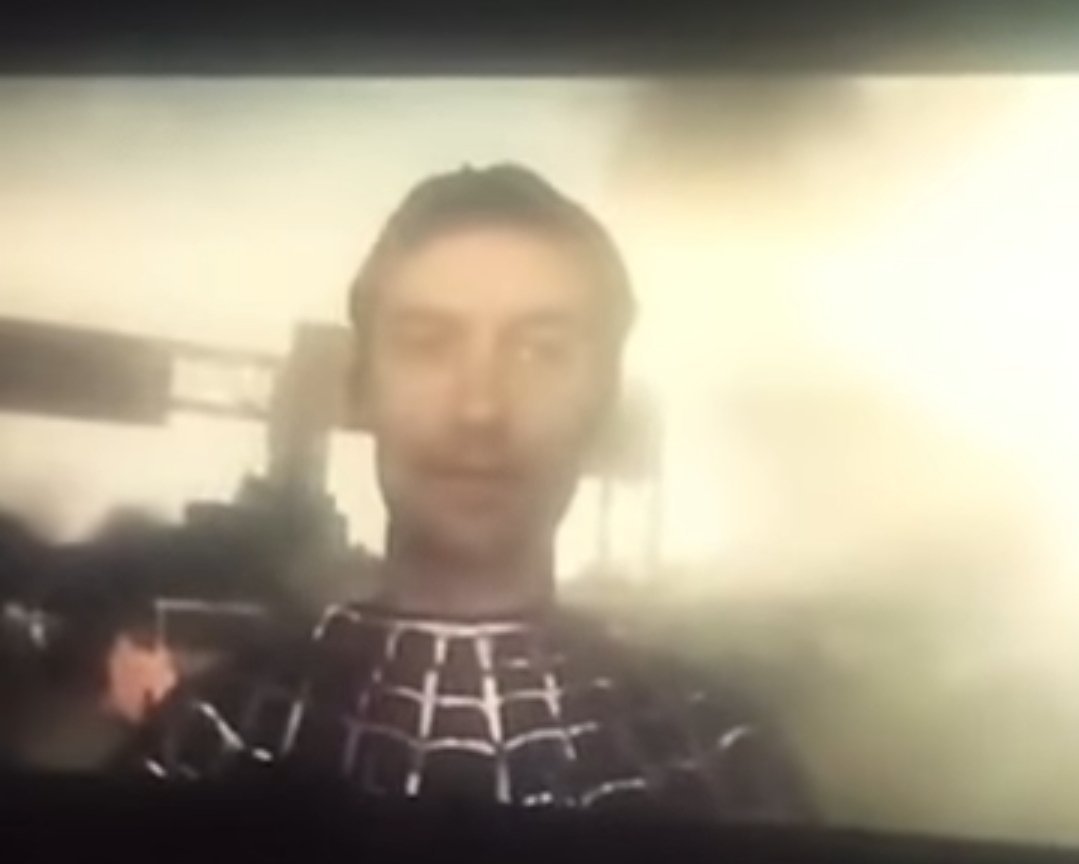Oh, and HAPPY BIRTHDAY, TOBEY MAGUIRE!!!! 