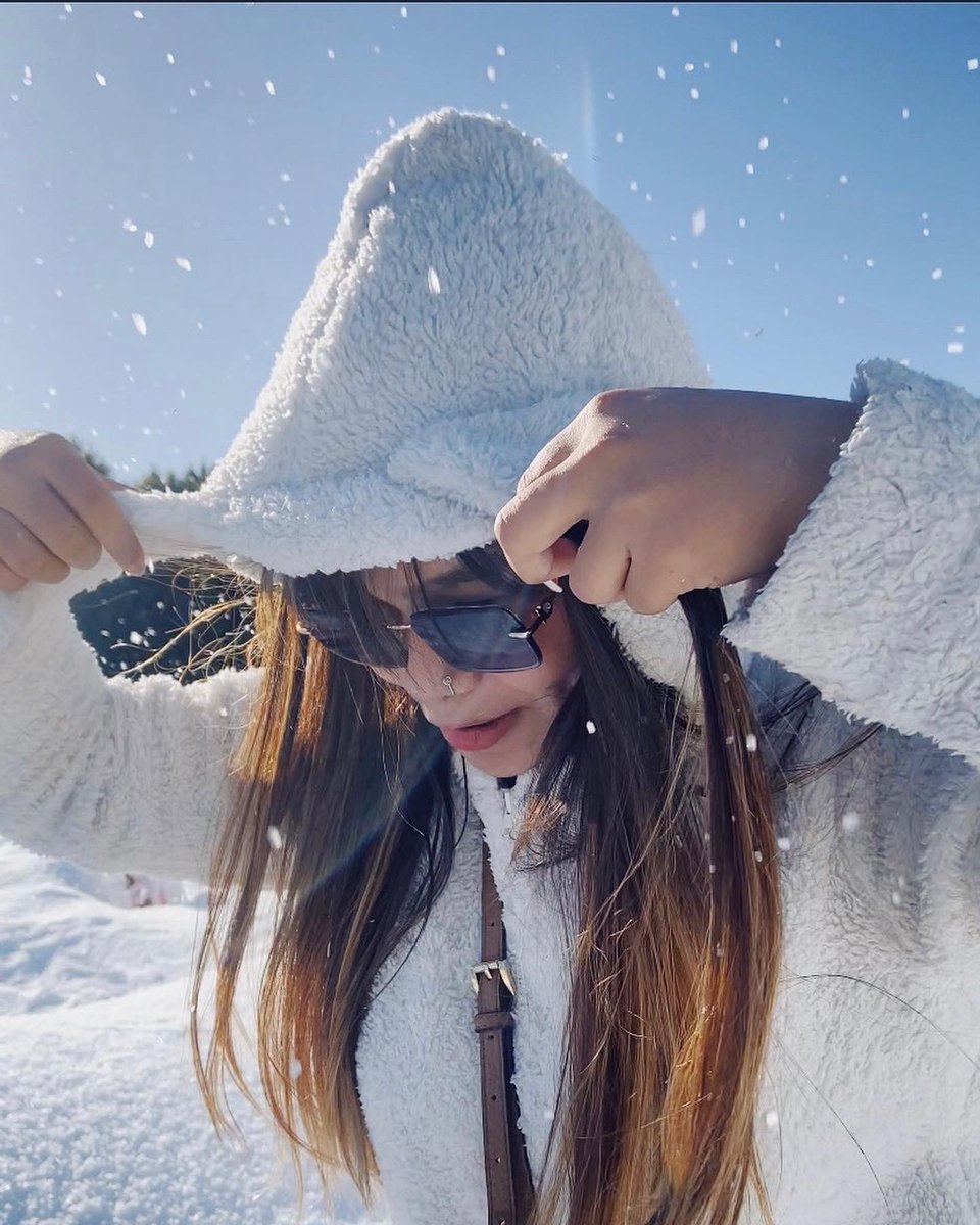 sellovess's tweet photo. Have an icy day!! ❄️⛄️ https://t.co/XlQgbgAYR1