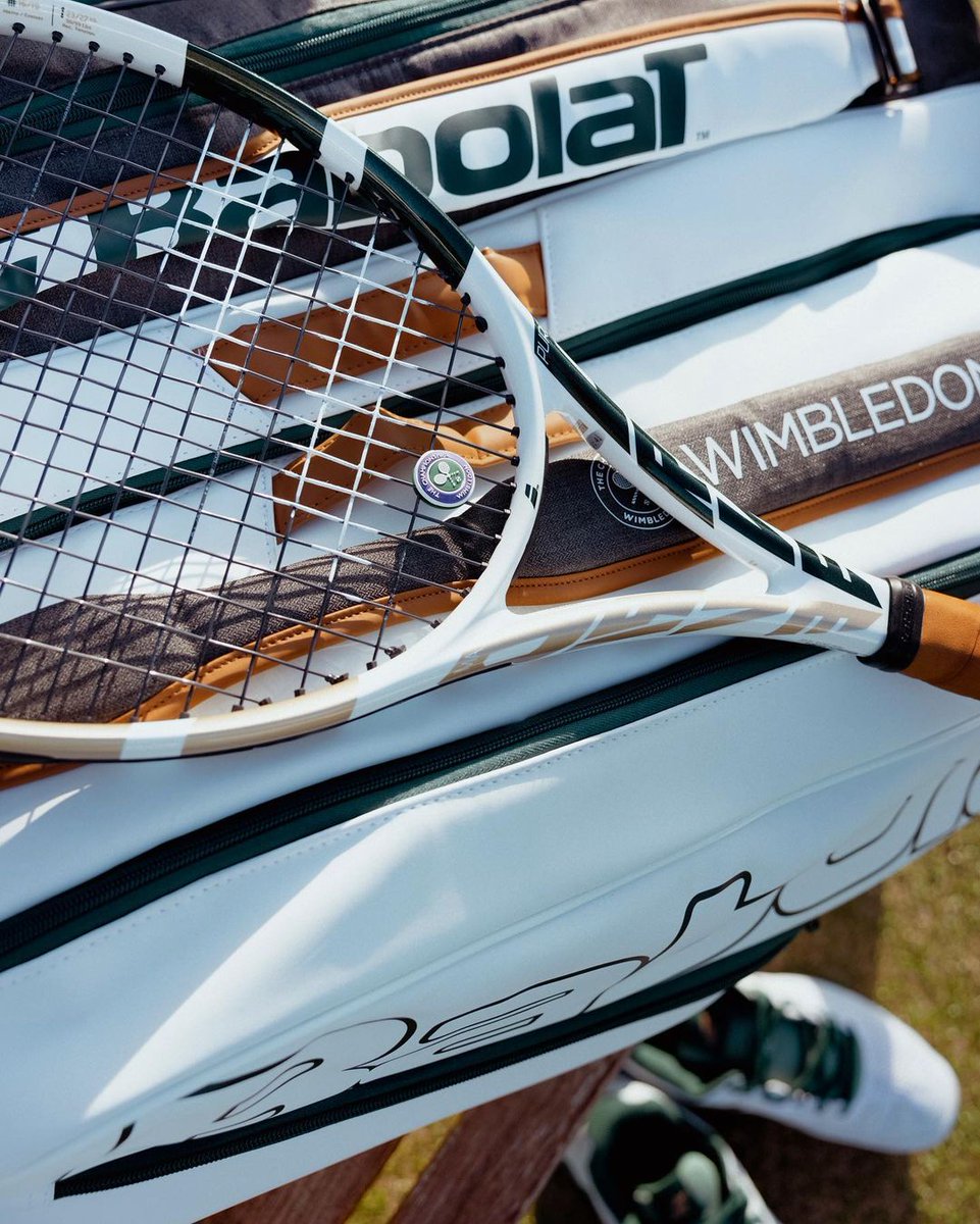 Racquets4u's tweet photo. 📷 @babolat
Babolat 2022 ( Wimbledon Pure Drive Team & Wimbledon RH12 Pure Kit Bag ) are available for a limited time. Grab this 😍 Beautiful combo right now.
Grab it here - https://t.co/sQ76IzSMBL
#Racquets4U #Tennis #Babolat #tennisindia #tennisbag #racketbag https://t.co/gGvzxuAF5R