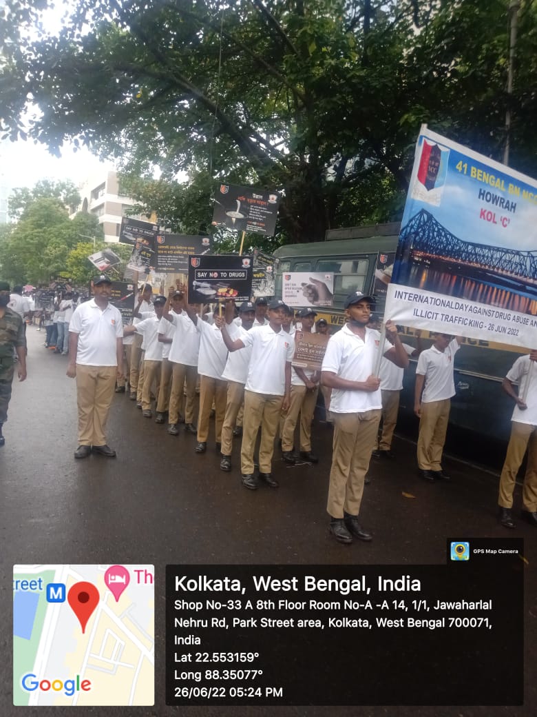 nccwbskm's tweet photo. 100 Cadets of Army, Navy &amp; Air Wing,WB &amp; Sikkim Dte spread awareness about International Day Against Drug Abuse &amp; Illicit Trafficking among the public in a rally at Park Street, Kolkata. @HQ_DG_NCC @gpsingh3para @ProDefKolkata @PIBKolkata @NCC_alumni_assn https://t.co/nB3uaQwOYz