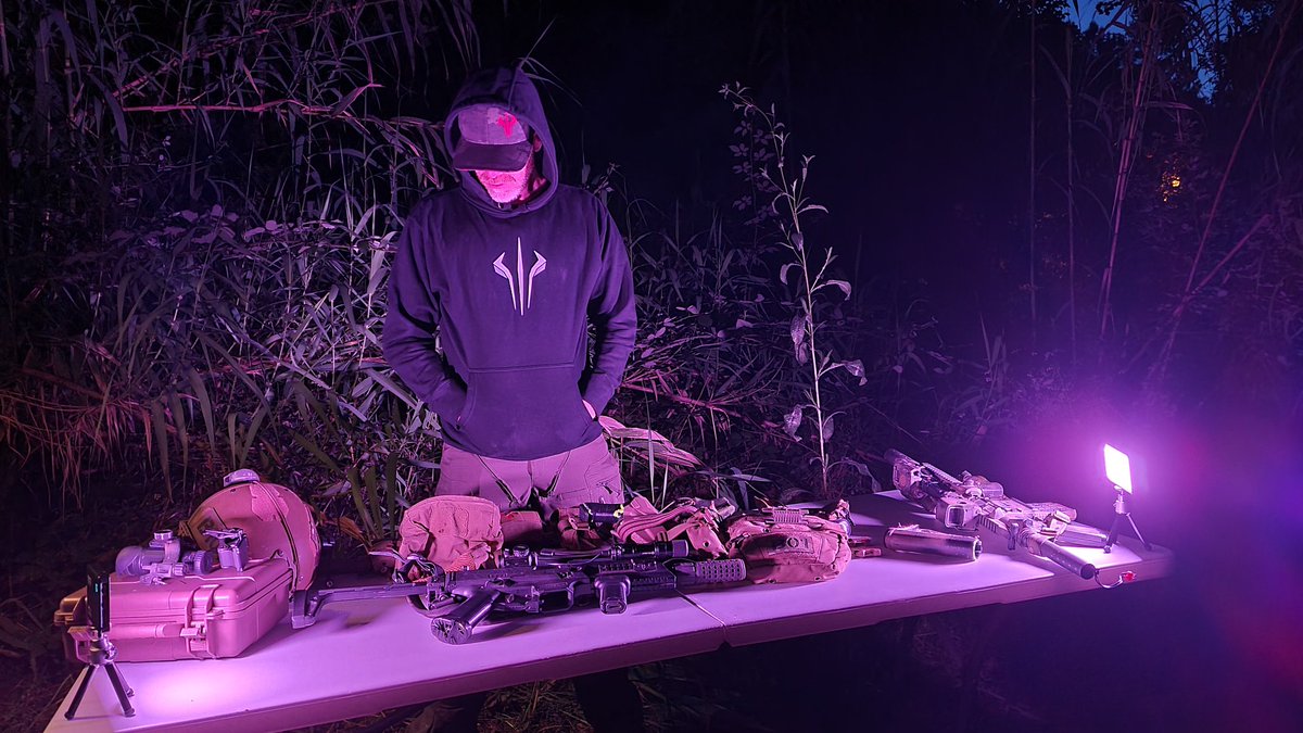 BestaAirsoft's tweet photo. Gear preparation for the night game 
https://t.co/cyDJx019NJ 
https://t.co/2N3aL55ZxL
#airsoft #airsoftnation #milsim #airsoftworld #airsoftinternational #airsofter #airsoftworldwide #airsoftobsessed #airsoftphotography #airsoftteam #airsoftbrasil #military  #airsoftbrasil https://t.co/CAih4fDPZH