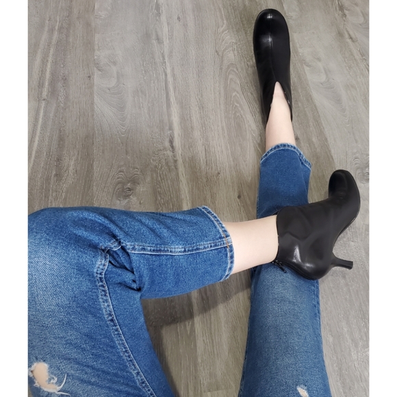 So good I had to share! Check out all the items I'm loving on <a href="/Poshmarkapp/">Poshmark</a> #poshmark #fashion #style #shopmycloset #lillypulitzer #anthropologie #francosarto: posh.mk/yq2wVqJ6brb