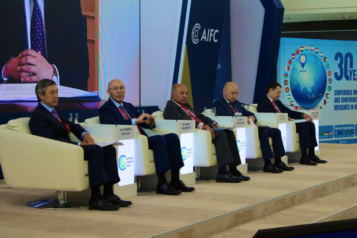 KairatSarybay's tweet photo. I would like to extend my gratitude to Chairman of Kazakh National Chamber of Entrepreneurs #Atameken Mr. Raimbek Batalov and Governor of @AIFC_KZ Mr. Kairat Kelimbetov for co-hosting #CICA_BC & #CICA_BF that contribute to advancing #CICA process on sidelines of @AstanaFinDays https://t.co/xqeB4OCuUD