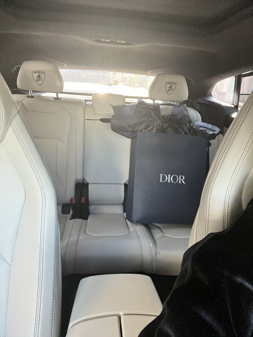 Manifesting is real https://t.co/9ebPnMhhyh<a href="/tag/newprofilepic"class="tags"><span>#newprofilepic</span></a>