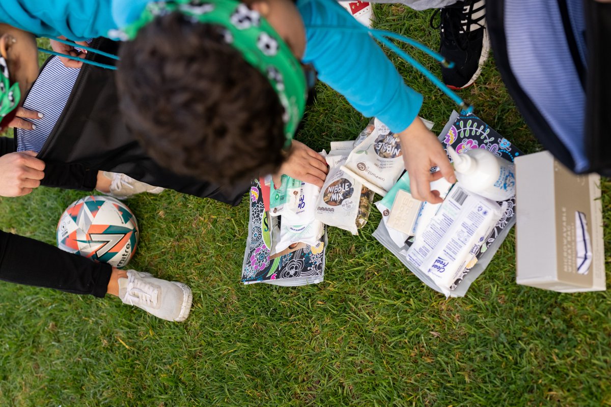 Soccer star <a href="/stotty_13/">Rebekah Stott</a> found herself playing defence in a whole new field - the hospital, when she was diagnosed with stage 3 Hodgkin’s lymphoma. Now she's back on the field &amp; kicking goals for young people impacted by cancer by donating some of her <a href="/beatitbystotty/">beat it. by Stotty</a> care bags 💚⚽️
