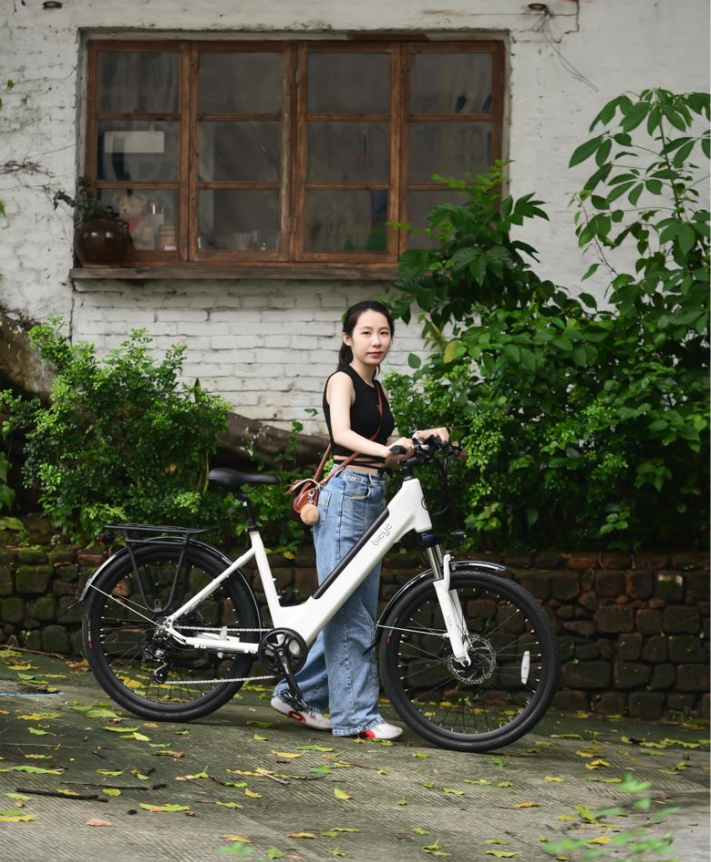 GBI64502268's tweet photo. Except for Bicyc CITY Air, don't forget the < Tour Air>.
Commuting, traveling, aimless riding...
For more detailed information, pls click here~
💻Link: https://t.co/GyGyGx4un0
☎️Contact:https://t.co/UeUyedVSRV
#electronic #cycling #bicyc #ebike #ebikes https://t.co/kN08aAcE0G