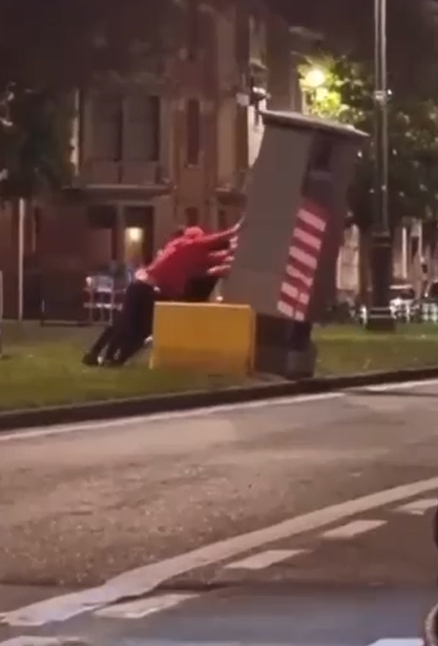 Heroes for Zero - Brussels tweet media