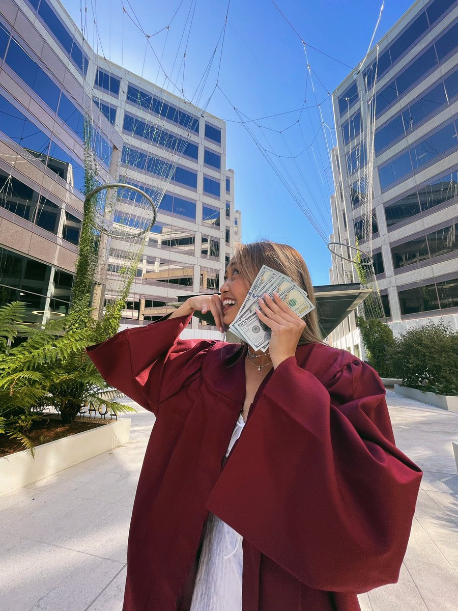 mooochea's tweet photo. associates degree, majoring in depression https://t.co/tnB8ggsZ4V