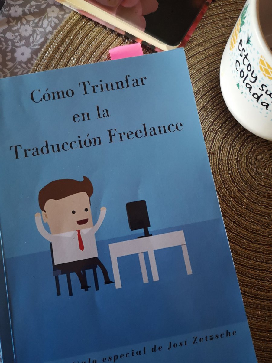 Me estoy acostumbrando a esto de leer mientras desayuno. Se empieza el día de otra manera. 😌 Ahora mismo estoy leyendo este 👇🏼 #traducción #traductora
