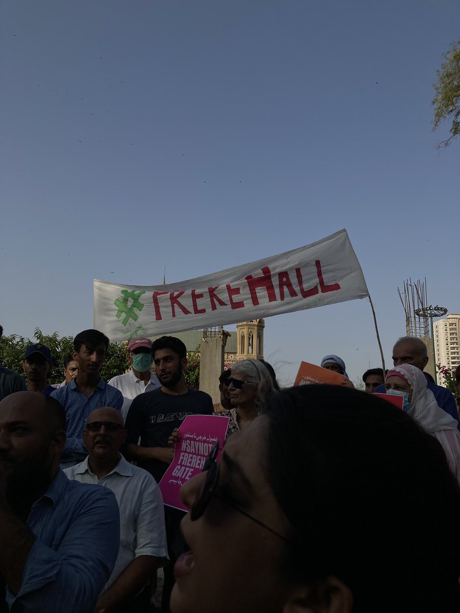 muzj94's tweet photo. After the protest against the new gate structures at Frere hall yesterday, some folks gathered to discuss and ideate arches. 
#nogate #saynotfrerehallgate #frerehall #karachi https://t.co/LDh9qIhK7c