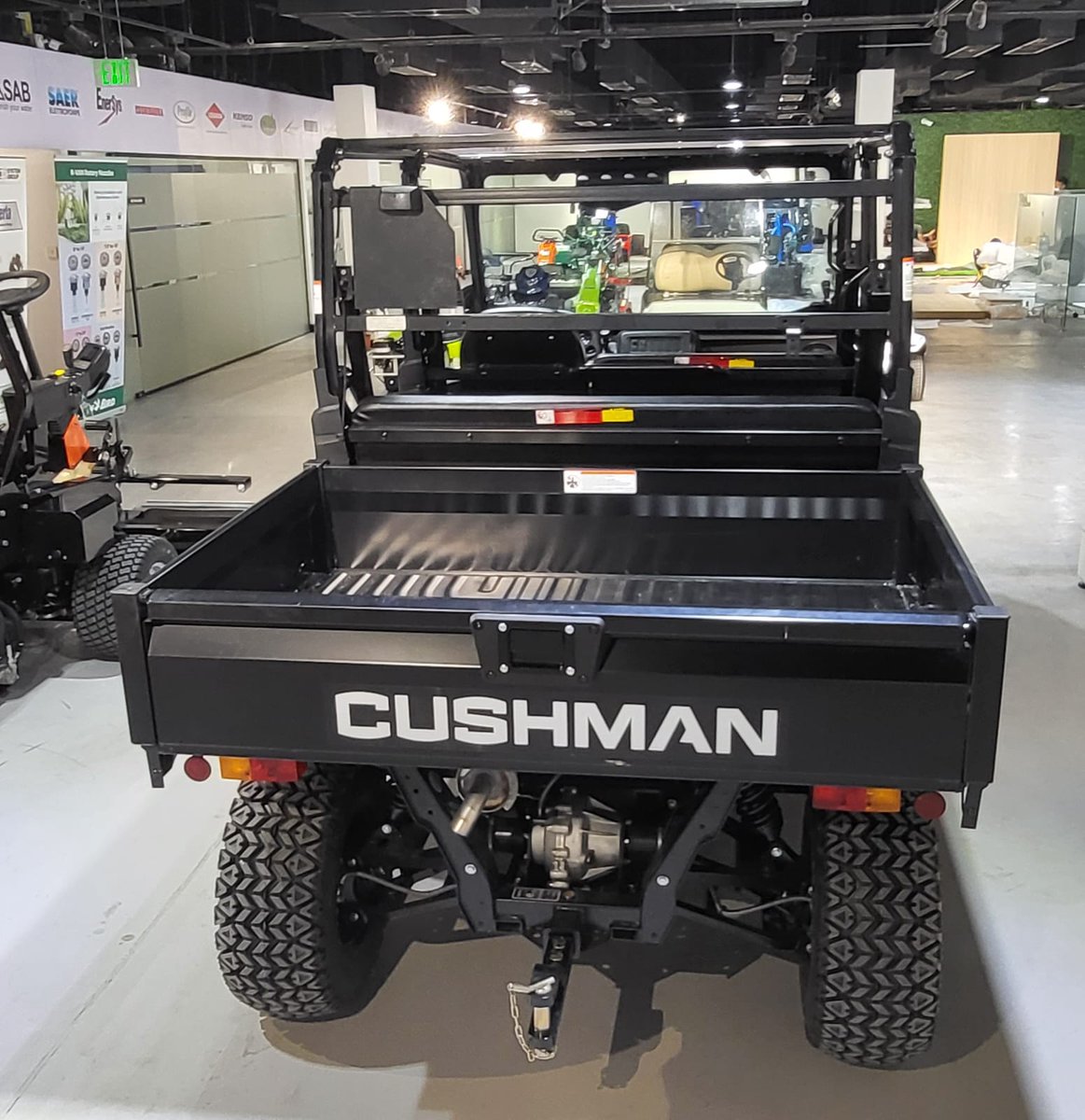 VentanaLLC's tweet photo. Arrival of Cushman® 1600 XDR-4 in Ventana showroom!

The Cushman® 1600XDR-4 is a 4×4 all-terrain utility vehicle. 

Tel :+97143231603, info@ventanallc.com, https://t.co/jsy5SeE8yG. 

#ventanallc #cushman1600XDR #cushman4x4 #tanseeqinvestment #UAE #Saudiarabia https://t.co/yuIoYhWIz2