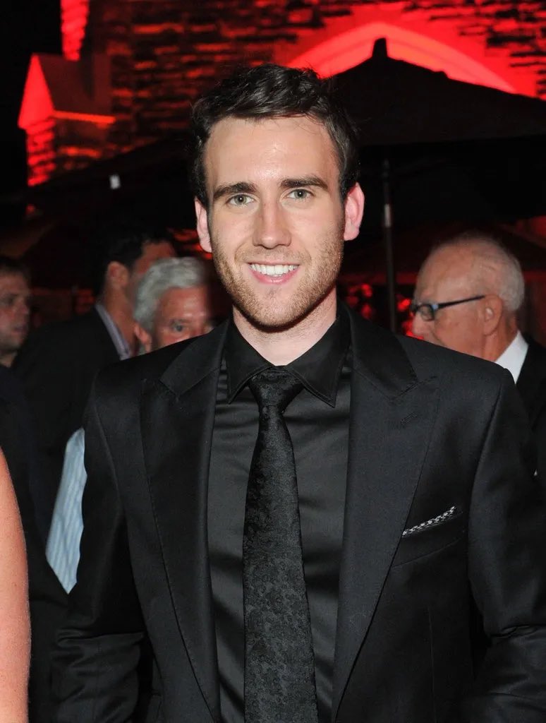  Happy birthday to Matthew Lewis who portrayed Neville Longbottom in the films! 