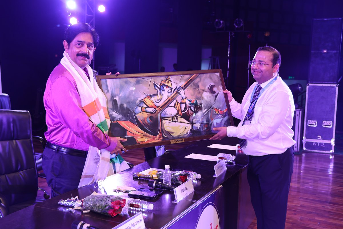 cimagecollege's tweet photo. Guest at ShubArambh-2022 !!!
#subarambh2022 #collegeinduction #college #party https://t.co/911gCzJ57a