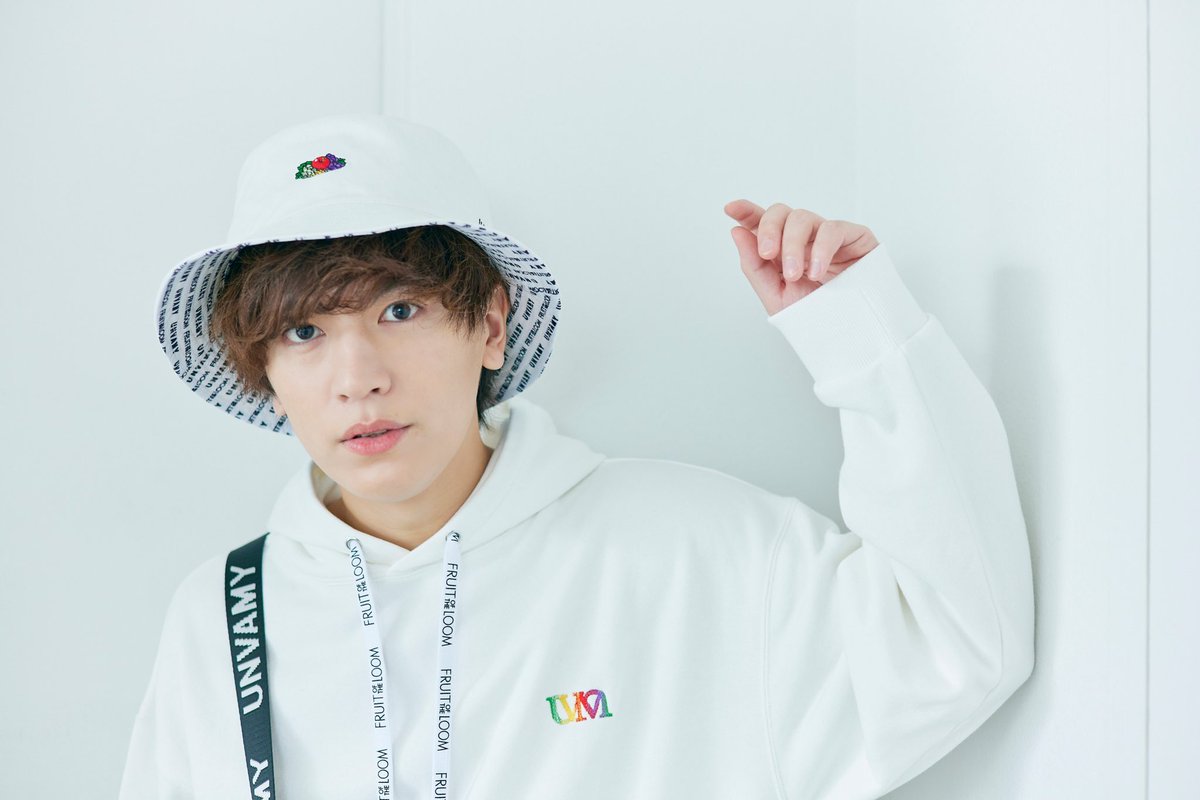 UNVAMYofficial's tweet photo. リバーシブルで使える
ハットは、着こなしの
幅が広がる優れもの。

◆REVERSIBLE BUCKET HAT
〈color〉ホワイト
〈size〉ONE SIZE
〈price〉￥3,190　税込

ご購入はプロフィールから

#unvamy
#unvamy_official
#ヴァンゆん 
#ヴァンゆんチャンネル
#ヴァンゆん好きな人と繋がりたい https://t.co/qYymVqJu0G