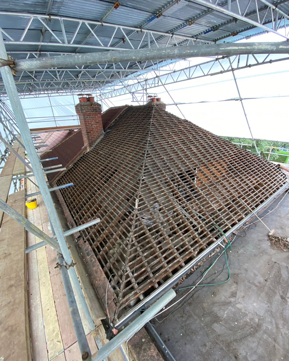 surreylofts's tweet photo. Fantastic pictures showing the progress of one of our ongoing loft conversions in London in just under one month! #SurreyLofts

Our Foreman Graeme and his team have absolutely smashed it!

Call us on 01932 269 002 or email us at sales@surreylofts.co.uk

https://t.co/Jql0jM2CHi https://t.co/DwVOCxqnD0