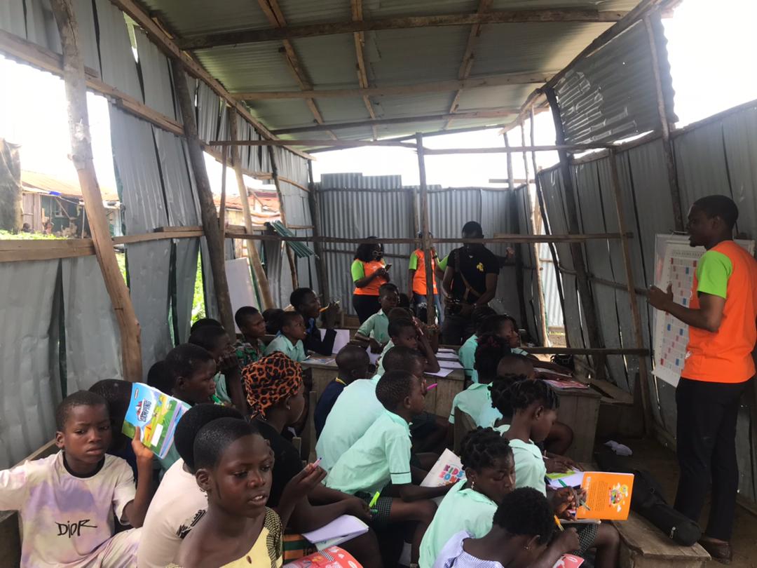 TheDanIbitoye's tweet photo. We did a thing or two over the weekend with the beneficiaries, it was their first interaction with Scrabble board.
I enjoyed every bit of it and their eagerness to learn was mesmerising.
what we do @Peds_ca_
#unscrabbled #pedsca #scrabble #wordgame https://t.co/PWDRlY7z43
