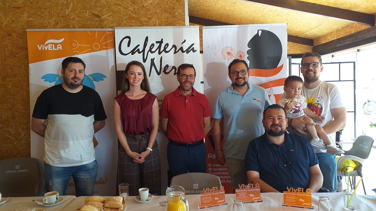 Este fin de semana nos hemos reunido en Ciudad Real con Adelante CLM y <a href="/VivELAasoc/">VivELA Asociación</a> para seguir impulsando la investigación de la ELA y mejorar juntos la calidad de vida de los afectados.

Gracias por todo ¡Seguimos avanzando!
🍀#unidoscontralaELA

<a href="/jramoresAlcalde/">JUAN RAMON AMORES</a>
