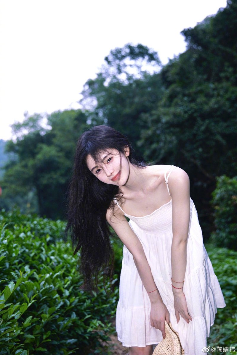 FORJUJINGYITH's tweet photo. 220627 鞠婧祎 Weibo Update

(3/4)

「TRANS」

         ฤด��ร้อนที่สดชื่น

#จวีจิ้งอี #JuJingyi #鞠婧祎 https://t.co/eCBcxsm5EP