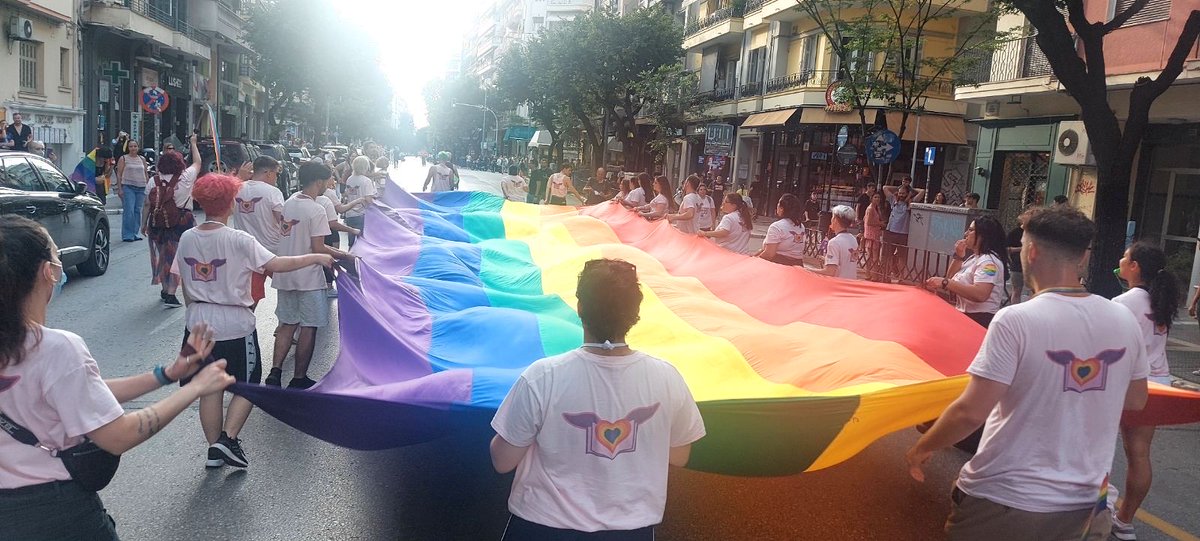 Canada in Greece (@canadagreece) on Twitter photo Our Honorary Consul in Thessaloniki at the 2022 #ThessalonikiPride representing 🇨🇦 & celebrating #love ❤️
<a href="/ThessPride/">Thessaloniki Pride</a>
#Canada4Pride
#LoveIsLove Our Honorary Consul in Thessaloniki at the 2022 #ThessalonikiPride representing 🇨🇦 & celebrating #love ❤️
<a href="/ThessPride/">Thessaloniki Pride</a>
#Canada4Pride
#LoveIsLove
