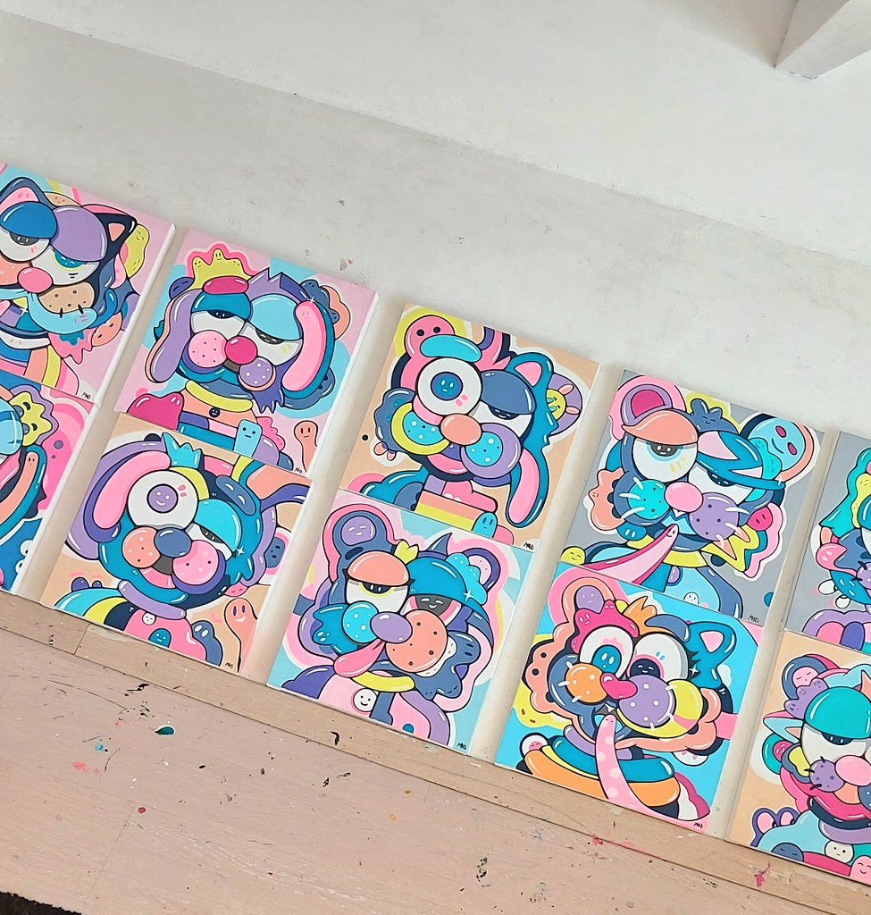Gm!
Almost done with this mini series of physical paintings, then I would love to go back to Nfts 😉!!!