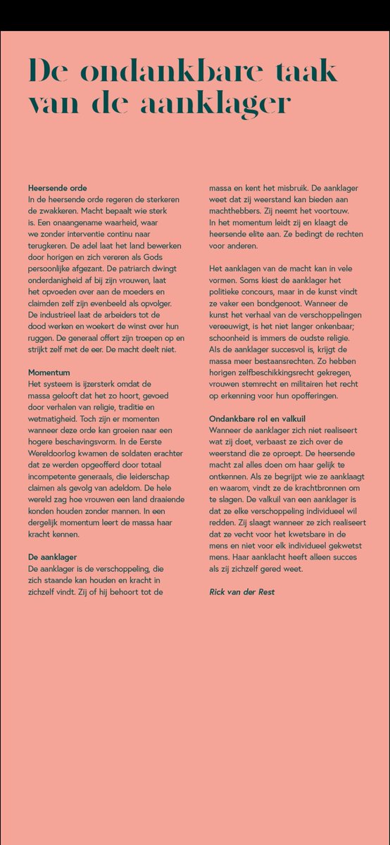 De ondankbare taak van de aanklager. #expositie #helmenvolverhalen #meeopmissie <a href="/rickvanderrest/">Rick Van Der Rest</a>