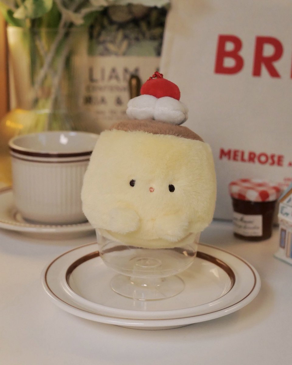 acooroom's tweet photo. 🍮 𝙥𝙡𝙪𝙢𝙥𝙮 𝙛𝙡𝙪𝙛𝙛𝙮 𝙥𝙪𝙙𝙙𝙞𝙣𝙜 🍮

당신 푸딩 뚱쭝해요 https://t.co/l0fj9t3DAb