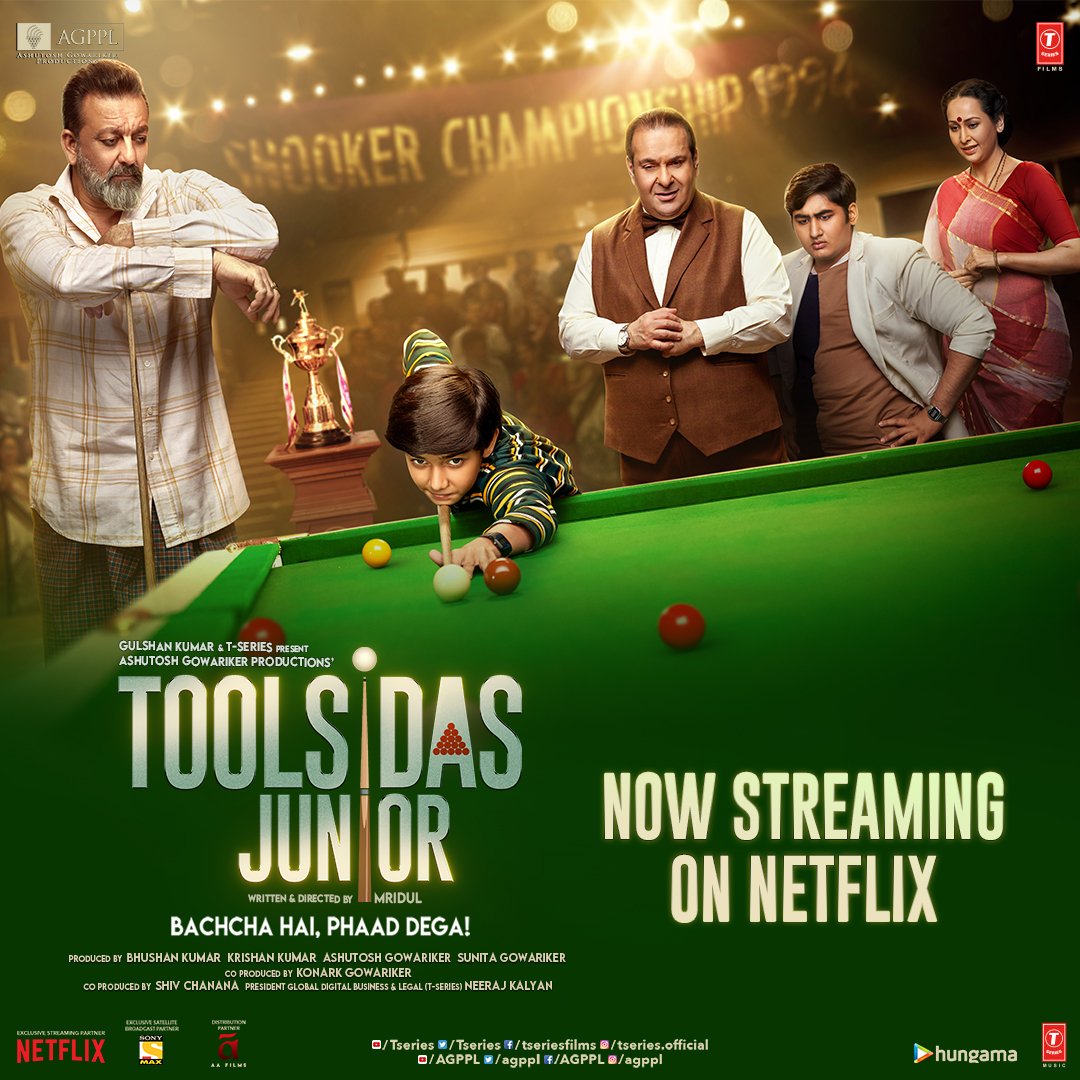 On this day of 27th June, I take the opportunity on behalf of my entire CAST & CREW to - 

FINALLY thank you, for all the 
LOVE and APPRECIATION 
you have given to #ToolsidasJunior ! 🙏

CAST 
#BarunChanda #AnkurVikal #SaraArjun #DonRay @natkhatnanu 
@MCBENNOFFICIAL @badar_nsd3