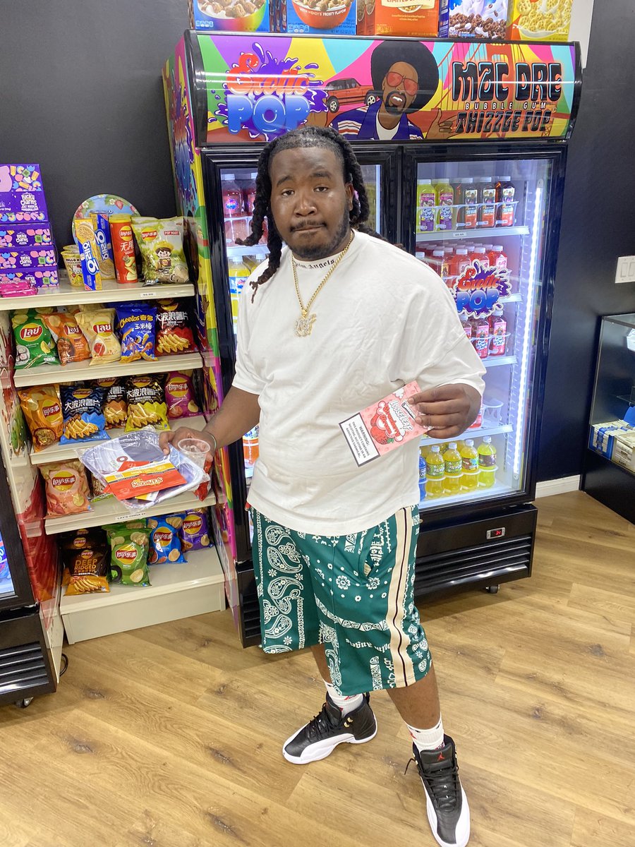 g_money2180's tweet photo. Even tho i doing Good I’m Still Thirsty for Percs #Federalnightmares https://t.co/DhvDzlEg19