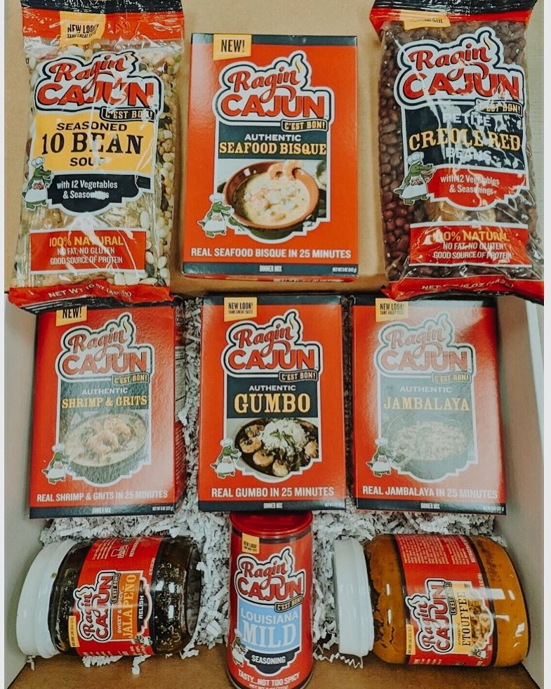 AcadianKitchens's tweet photo. Ragin' Cajun "Super Sampler" Gift Set on sale for $29.99! Link in bio to purchase this delicious deal! 🔥 🌶 

#cajun #louisianafood #cajunseasoning #louisianaseasoning #louisianarelish #louisiana #broussard #cajunfood #traditions #delicious #acadiankitchens #louisianalocal https://t.co/BQsHP3f7H4