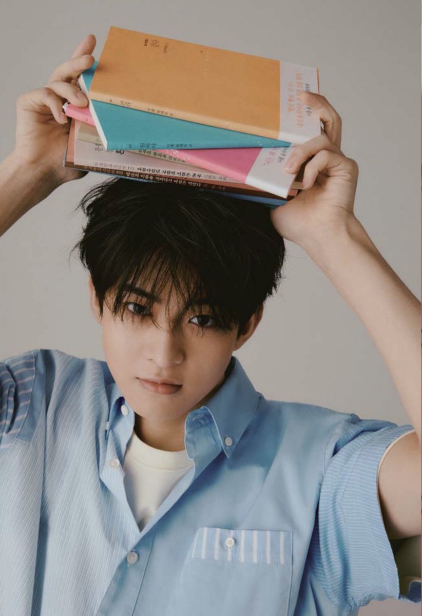 📚

#수빈 #SUBIN #빅톤 <a href="/VICTON1109/">VICTON(빅톤)</a>