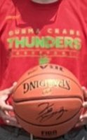 SHOTSPOT23's tweet photo. 先日、笠井康平選手、わっしょい1日店長企画の当選者○○を助け隊さんがサインボール🏀を引き取りに来てくれました(^^)
@wotasuke

＃shotspot
＃笠井康平
＃群馬クレインサンダーズ
＃どデカから揚げわっしょい https://t.co/v9stYH8WaM