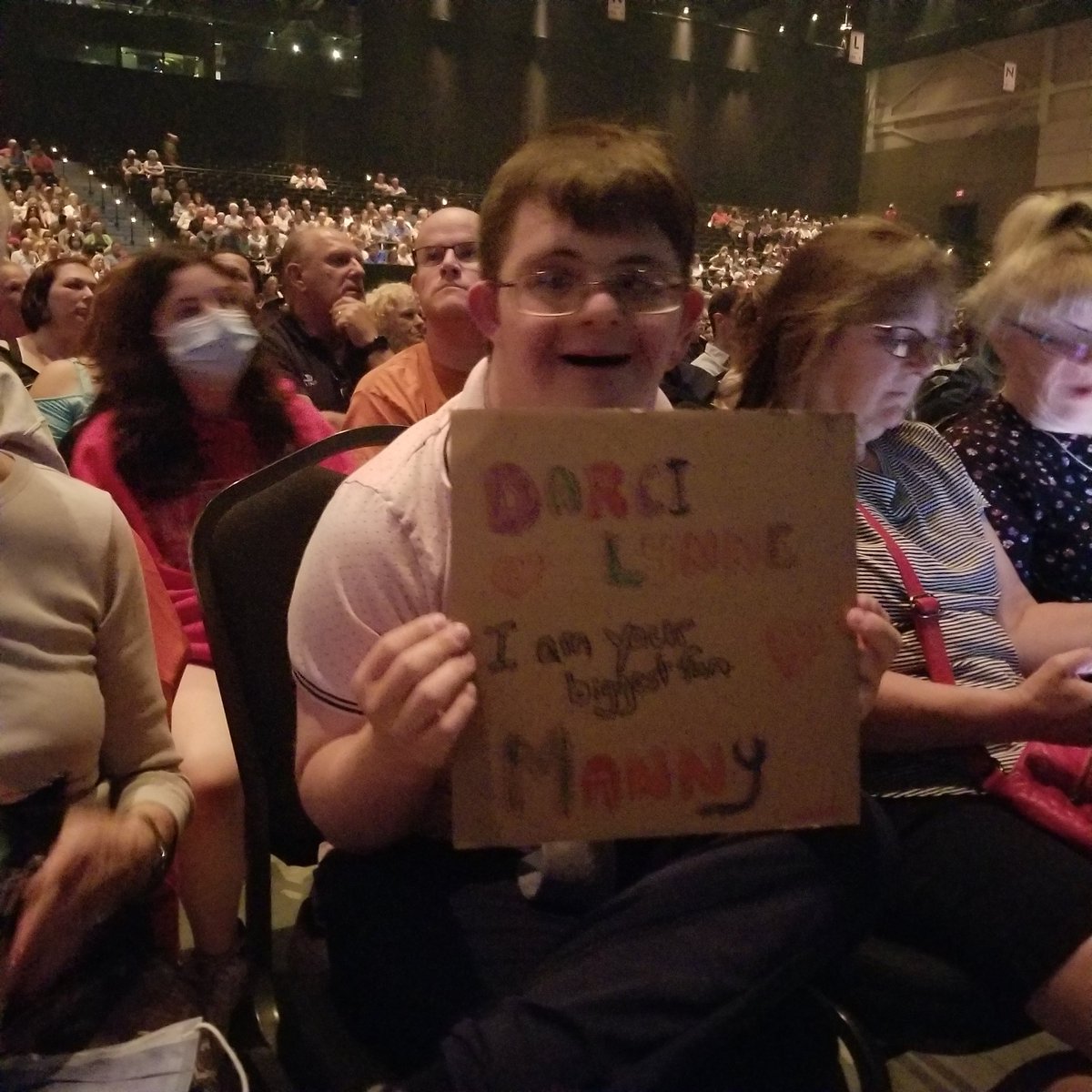 DWalkdmc01's tweet photo. Great Show#DarciLynne#Rama https://t.co/kR4QsM4hkD