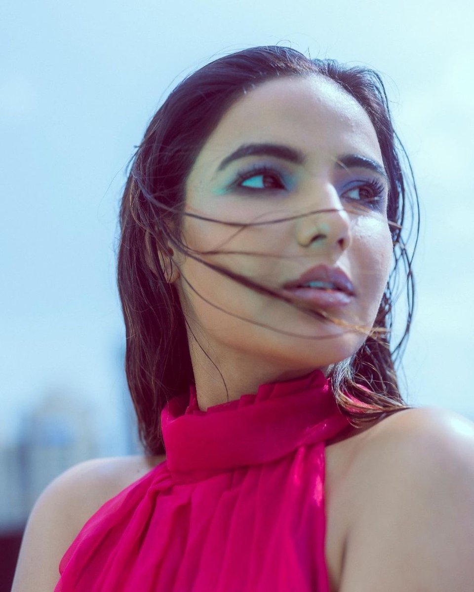 I am a natural swagger 🌸💞

#jasminbhasin #jasly #jaslyians #jasly❤️ <a href="/jasminbhasin/">Jasmine bhasin</a>