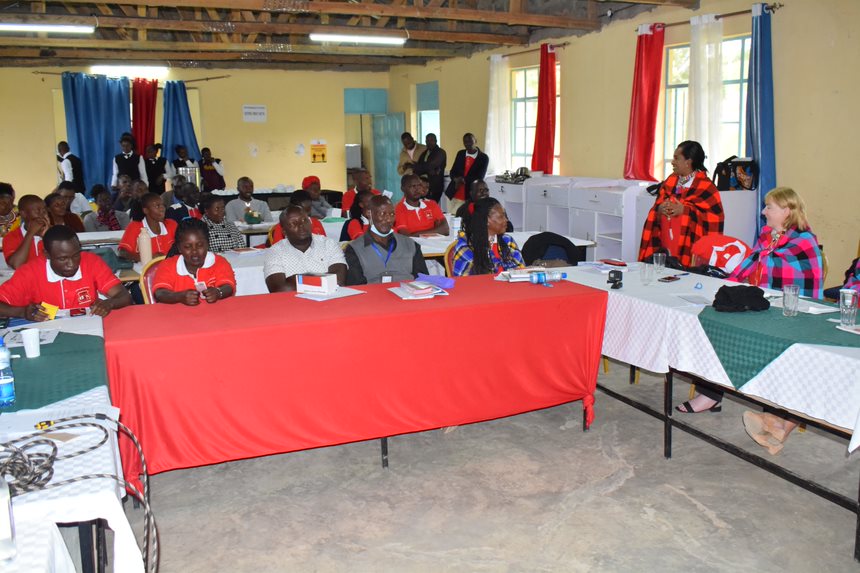CICan_Kenya's tweet photo. A recap of #YoungAfricaWorks in Kenya-TVET's @durhamcollege's visit to their TVET-24 Kenyan counterparts @MaasaimaraTVC in early June, including the capacity-building of trainers and fruitful engagements with employers. https://t.co/UINwbKMS4P