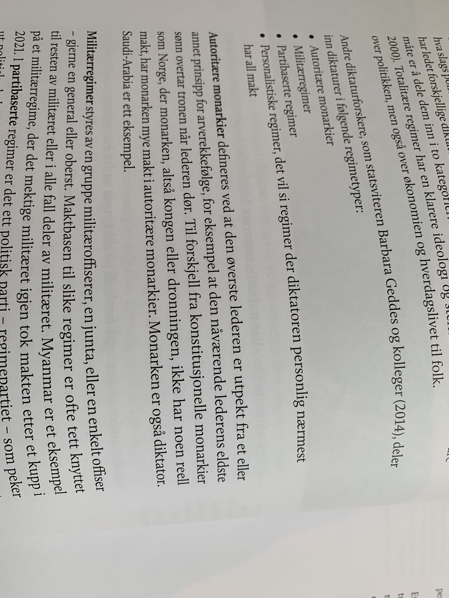 Jeg har vært med på å skrive læreboken Demos til VGS faget Politikk og Menneskerettigheter på <a href="/CappelenDamm/">Cappelen Damm</a> ! Veldig moro og givende å få formidle statsvitenskapelige innsikter bla om demokratiets kår til neste generasjon! @hanne_hovden <a href="/eva_kos/">Eva Kosberg</a> <a href="/IngerHildeK/">Inger Hilde Killerud</a>