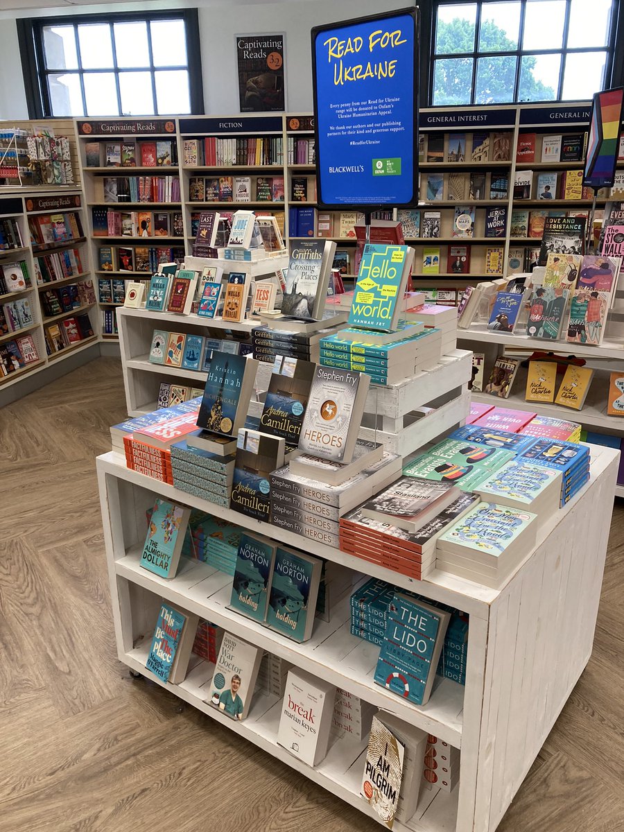 Good morning @UniofNottingham - we’ve just updated the books on our ‘read for Ukraine’ line. Every penny from this range will be donated to Oxfam’s Ukraine Humanitarian Appeal. Get a good book, do a good deed #ReadforUkraine