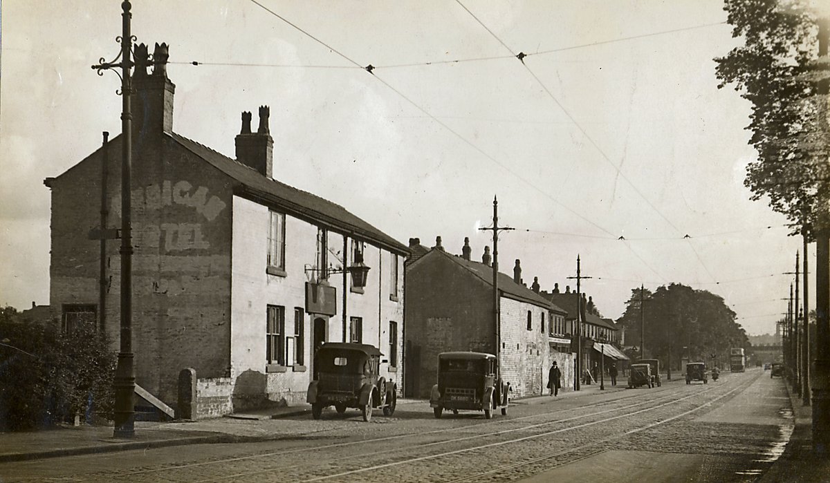 TraffordArchive's tweet photo. Location quiz for today 🧐
Can you identify these locations in the Trafford area? 
Answers will be posted tomorrow morning. https://t.co/Ae0klwmD4h