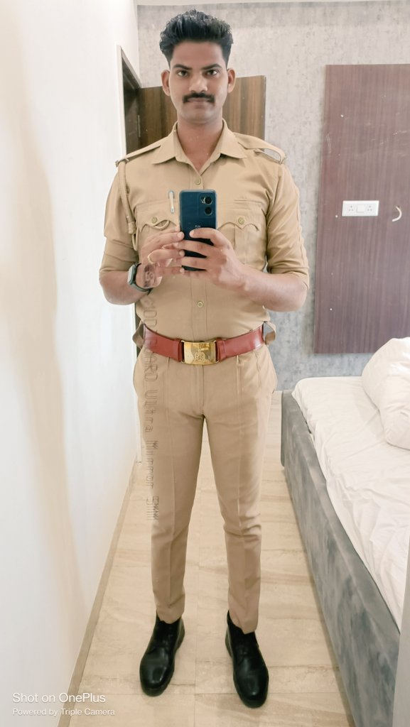 गणित में अल्फा बिटा,गामा और एक,
उसका ड्रामा मुझे बिल्कुल समझ नहीं आया ।।
😅😅