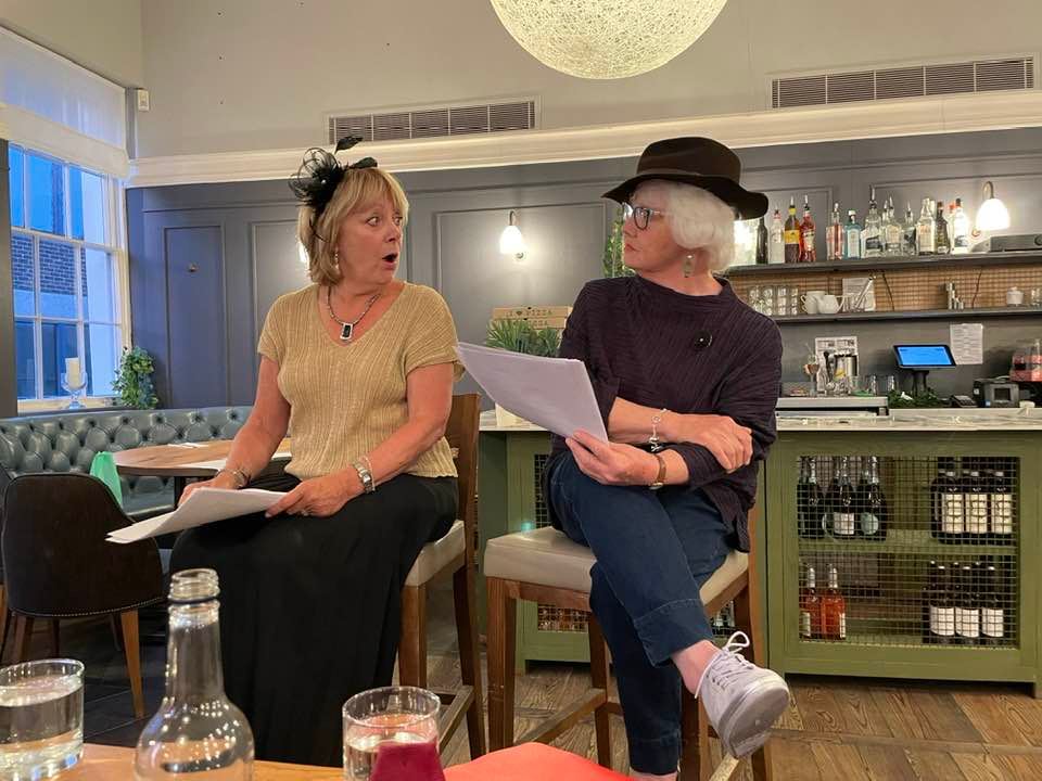 miles_leeson's tweet photo. The wonderful @AnnetteBadland1 and #AnneRowe closing the conference with a performance from @IrisMurdoch's Nuns and Soldiers as part of their after-dinner show.
h/t to @LucyOulton for the photo. https://t.co/TLbuNmale7