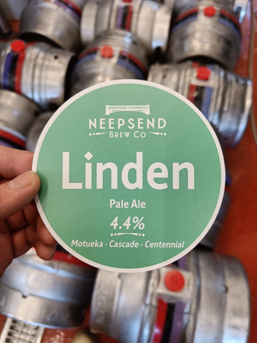 Fresh out the brewery in cask this week: Linden, a 4.4% Pale Ale hopped with a lovely citrussy combo of US and NZ hops - Centennial, Cascade and Motueka combing for bright lemon and lime notes with a lingering dry finish.