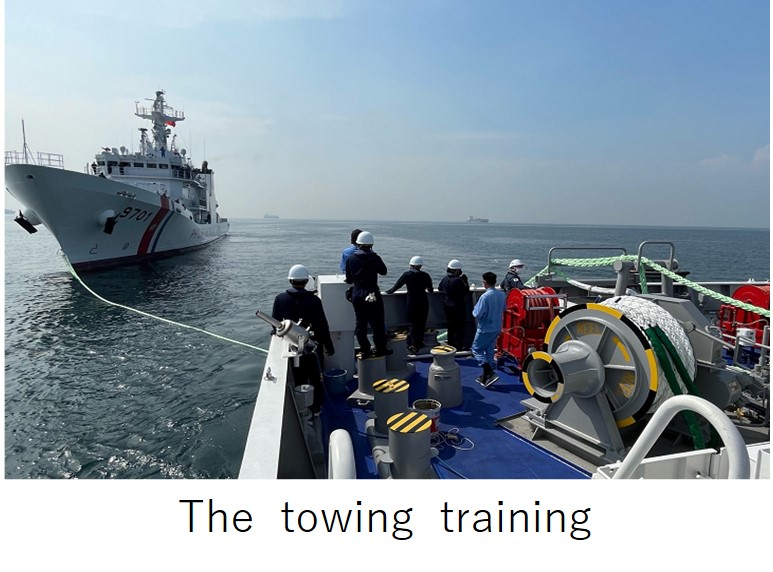 JCG_koho's tweet image. 12-25 June, #MobileCooperationTeam worked with USCG to support Philippine Coast Guard in improving its rescue capacity based on the #SAPPHIRE22 which is the joint #JCG-#USCG efforts. We will continue to work together to realize #FOIP.
Click here→kaiho.mlit.go.jp/e/topics_archi…