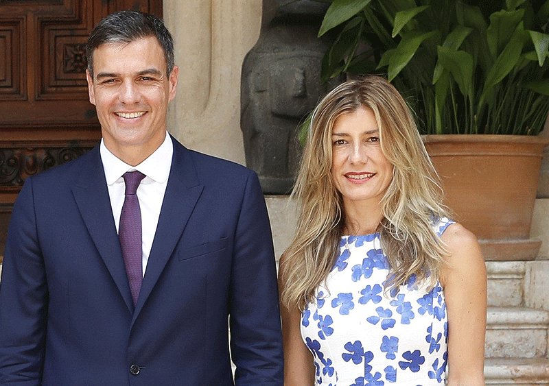 InformacioC's tweet photo. El diari digital “France Soir” vincula els negocis de la dona de Pedro Sánchez amb la crisi amb Algèria. https://t.co/GhNJpMr15d