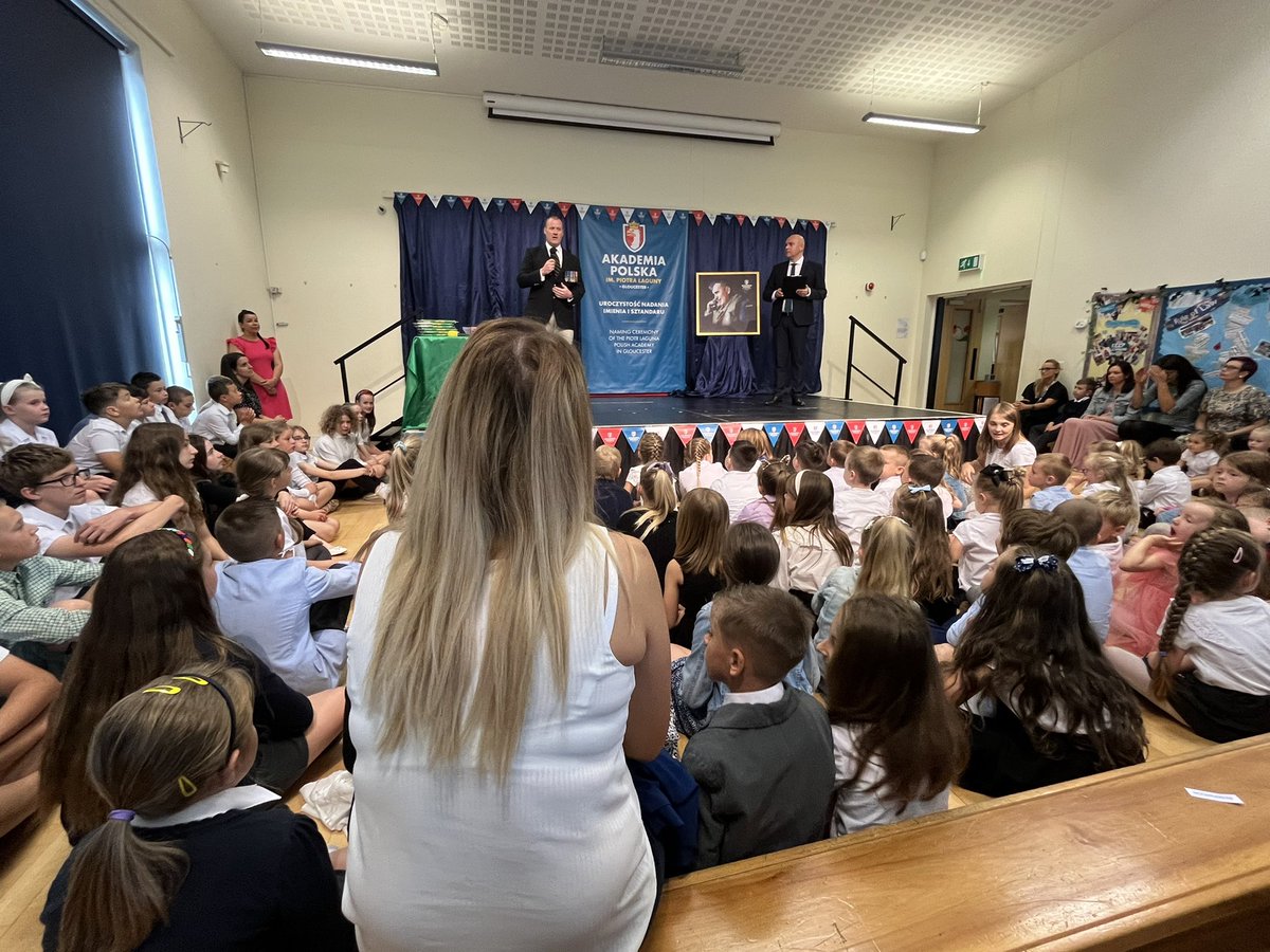 RichardGrahamUK's tweet photo. Heartwarming reunions by families of Polish &amp; British airmen WW2 as Polish Academy #Gloucester renamed after Wing Cdr Piotr Laguna RAF by his son. Campaign to rebuild Laguna Spitfire continues &amp; strong 
🇬🇧 🇵🇱 partnership must endure - bilateral, multilateral, NATO &amp; helping 🇺🇦 https://t.co/EJPiDUD4M7
