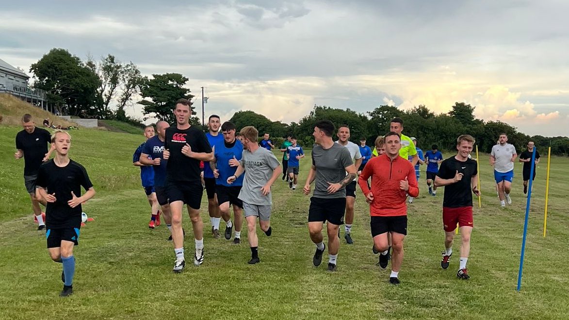 CefnCribwrFC's tweet photo. A great start to pre-season for all three of our senior men’s teams last week! 

🤝 Fancy joining us for 2022/23?

🗓 Tuesdays &amp; Thursdays
⏰ 18:00 - 19:30
📍 Cae Gof, Cefn Cribwr. CF32 0AL

#CCFC | #Riders https://t.co/Y0xauanNhn