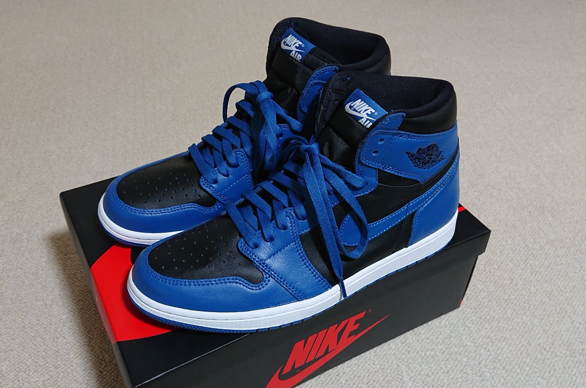 kazuomix103's tweet photo. ダウンタウン
伝説の1日の
浜ちゃんモデルを
入手しましたよ
ってハナシ
#NIKE
#airjordan1
#RETRO
#HighOG
#DARK
#marinablue
#ダウンタウン
#伝説の1日
#浜ちゃん https://t.co/aFjiOY9lov