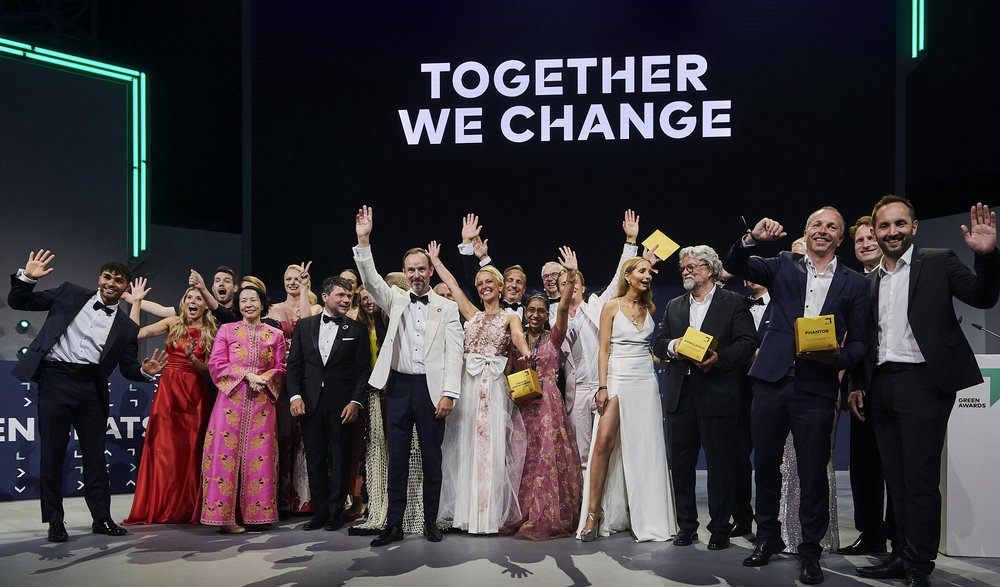 googleeurope's tweet photo. What can technology do for the climate?

This is the question discussed at last week's @greentech_fest with @NicoRosberg, @adamelman, @holfelder, @NikeataThompson and many more.

🧵If you missed it, here's a summary of what happened: https://t.co/6IpsRGAWbH